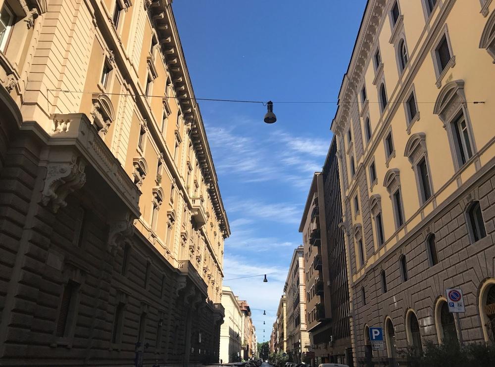 Bed and Breakfast Domus Tacito Luxury Roma Exterior foto
